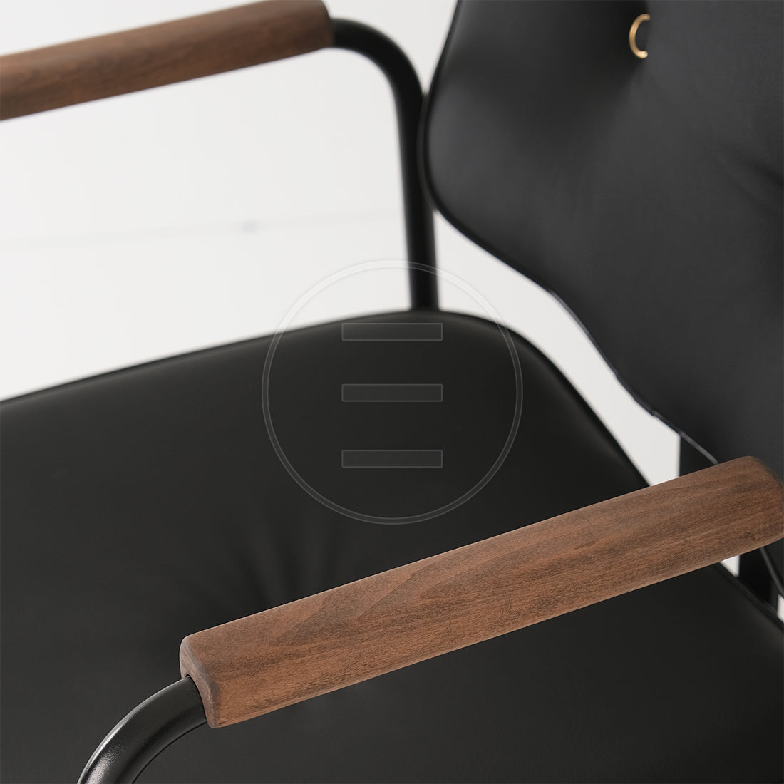 Noah QSL Color  Damenfrisierstühle